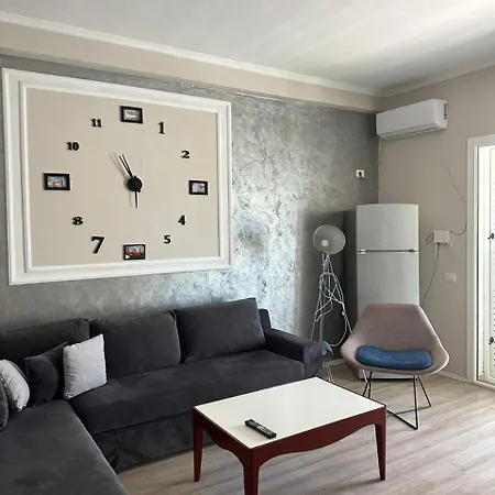 Apartment Golem *